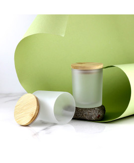 Candle glass jar frosted with wooden lid 300 ml